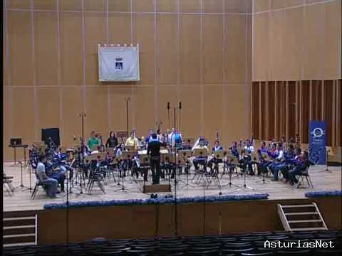 Ayuntamiento de Oviedo | May 17, 2010 | Marcha «Camino de Europa» Banda de Gaitas