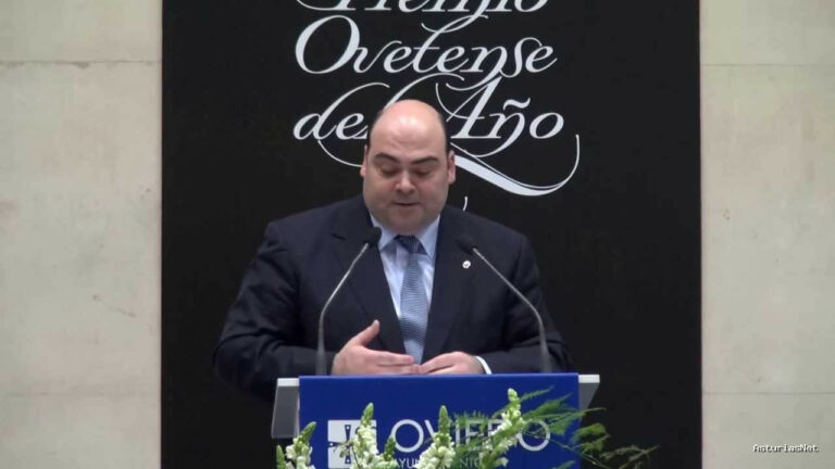 Ayuntamiento de Oviedo | April 19, 2013 | Entrega Premio Ovetense del Año