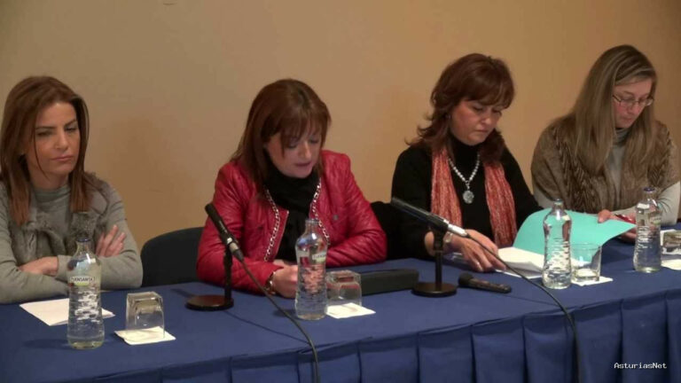 Ayuntamiento de Oviedo | April 6, 2013 | Rueda de prensa concejalías Servicios Sociales
