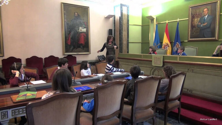 Ayuntamiento de Oviedo | May 30, 2013 | Última sesión del curso del Consejo de los Niños y Niñas de Oviedo