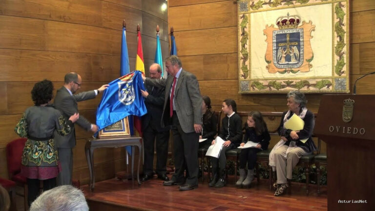 Ayuntamiento de Oviedo | May 26, 2013 | Canal Youtube Ayuntamiento de Oviedo Mayo 2013 2