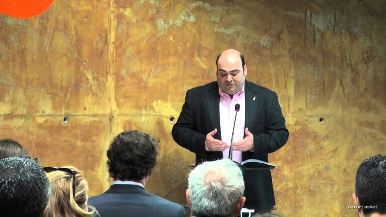 Ayuntamiento de Oviedo | May 24, 2013 | Intervención Agustín Iglesias Caunedo en apertura Talud de la Ería