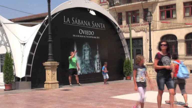 Ayuntamiento de Oviedo | July 15, 2013 | Primer balance de visitantes a exposición sobre Sábana Santa y Santo Sudario
