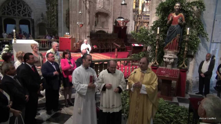 Ayuntamiento de Oviedo | August 6, 2013 | Misa en honor a San Salvador, patrón de Oviedo