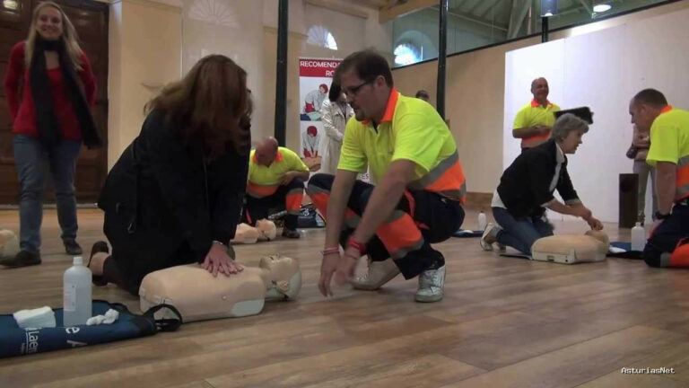 Ayuntamiento de Oviedo | October 16, 2013 | Curso de Reanimación Cardiopulmonar para Trabajadores Municipales