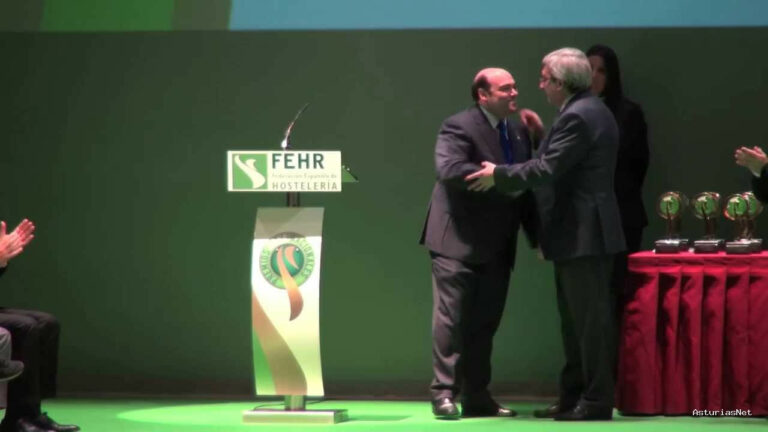 Ayuntamiento de Oviedo | October 30, 2013 | Gala de entrega de los Premios Nacionales Fehr en Oviedo