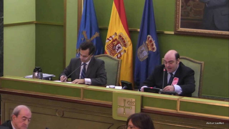 Ayuntamiento de Oviedo | January 29, 2014 | Declaraciones institucionales de apoyo a trabajadores de Hunosa y CocaCola