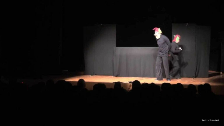 Ayuntamiento de Oviedo | January 2, 2014 | Teatro Infantil en Navidad