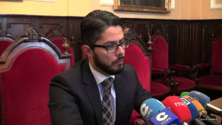 Ayuntamiento de Oviedo | May 20, 2014 | Declaraciones Concejal Transporte sobre paradas bus urbano nuevo Huca
