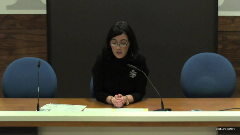 Ayuntamiento de Oviedo | May 8, 2014 | Presentación Día Internacional de la Familia en los CentrosSociales
