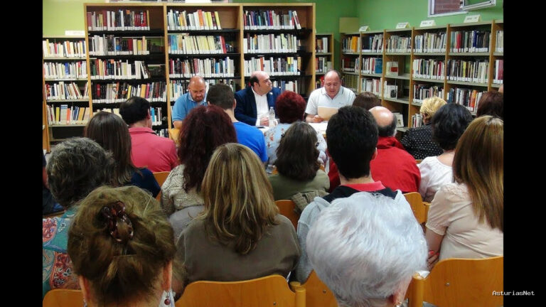 Ayuntamiento de Oviedo | June 24, 2014 | XX aniversario del Taller de Creación Literaria en Oviedo