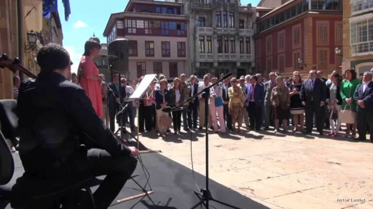 Ayuntamiento de Oviedo | July 10, 2014 | Homenaje a las víctimas del terrorismo