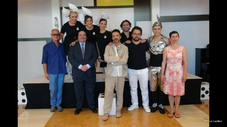 Ayuntamiento de Oviedo | July 10, 2014 | Visitas teatralizadas al Campoamor