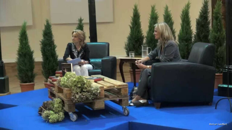 Ayuntamiento de Oviedo | September 11, 2014 | Isabel Sansebastián presentó su último libro en Oviedo