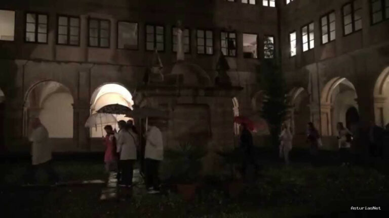 Ayuntamiento de Oviedo | October 6, 2014 | Noche Blanca Oviedo 2014