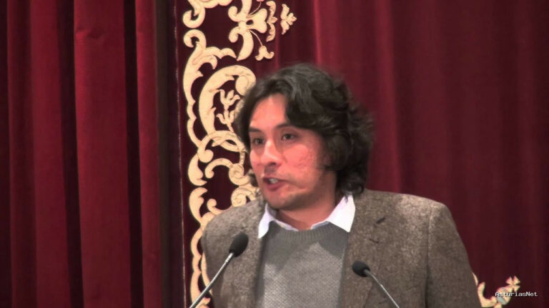 Ayuntamiento de Oviedo | November 26, 2014 | Entrega del Xxxvi Premio de Novela Tigre Juan