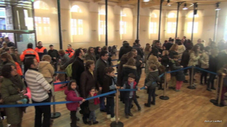Ayuntamiento de Oviedo | January 5, 2015 | SS.MM. los Reyes Magos en Oviedo