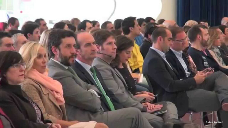 Ayuntamiento de Oviedo | March 30, 2015 | Carlos Latre cierra el segundo año de actividad de Oviedo Emprende