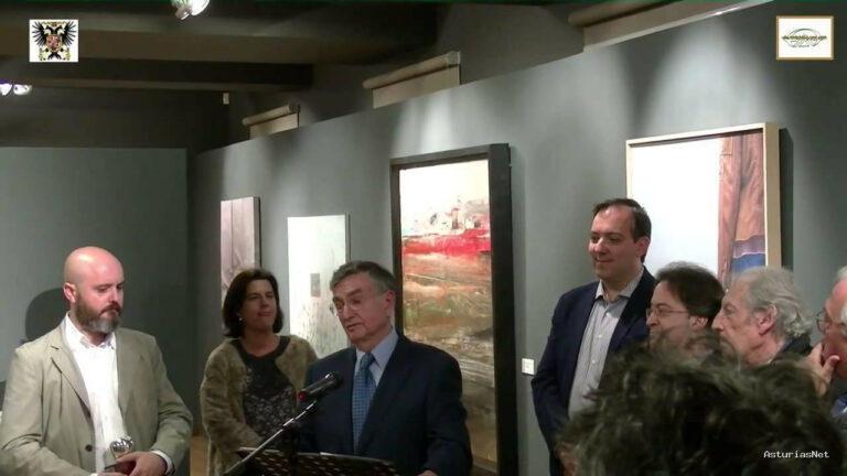 Ayuntamiento de Villaviciosa | October 20, 2015 | Xviii Certamen DE Pintura DE Villaviciosaentrega DE Premio