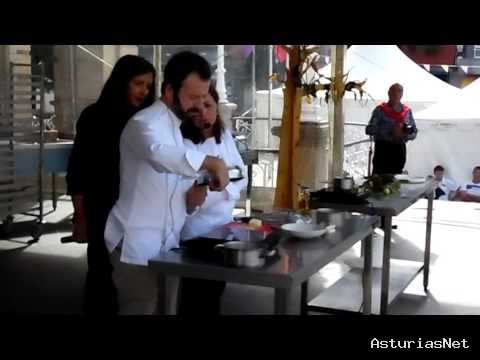 Ayuntamiento de Villaviciosa | October 11, 2015 | Show Cooking DE LA MANZANAn (Nacho y Esther Manzano)
