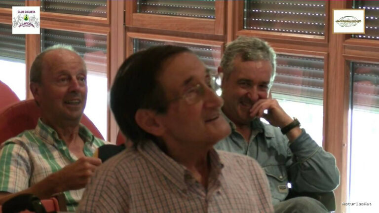 Ayuntamiento de Villaviciosa | July 1, 2016 | Club Ciclista Villaviciosa Homenaje A Alfredín EL DE Lombarda