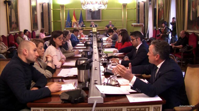 Ayuntamiento de Oviedo | July 7, 2016 | Pleno 5 julio 2016