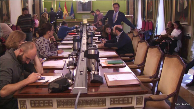 Ayuntamiento de Oviedo | October 20, 2016 | Pleno Municipal Extraordinario 17-10-2016 Ayuntamiento de Oviedo