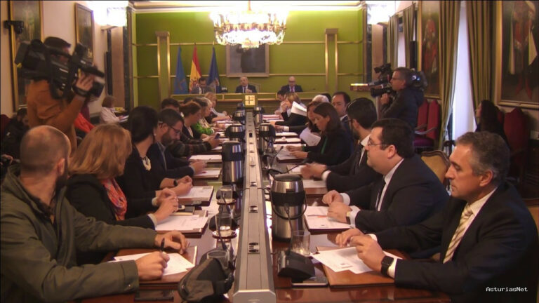 Ayuntamiento de Oviedo | November 3, 2016 | Plenos Municipales Extraordinarios del 20 de octubre de 2016 Ayuntamiento de Oviedo