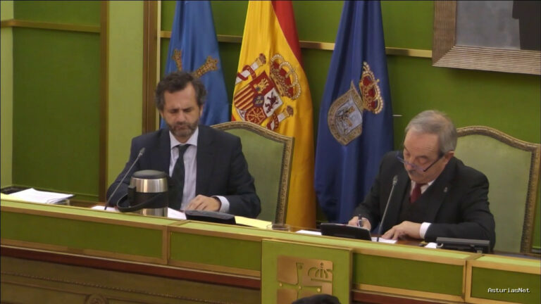 Ayuntamiento de Oviedo | January 4, 2017 | Pleno Municipal Ayuntamiento de Oviedo 04-01-2017 Parte I