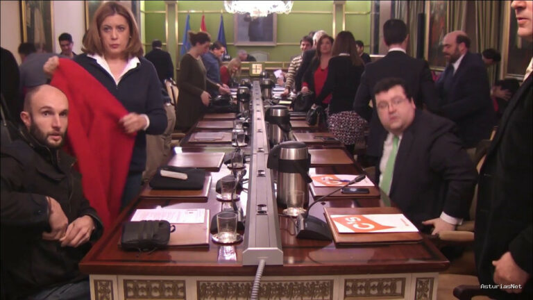 Ayuntamiento de Oviedo | January 10, 2017 | Pleno Municipal de Ayuntamiento de Oviedo 04-01-2017 Parte II
