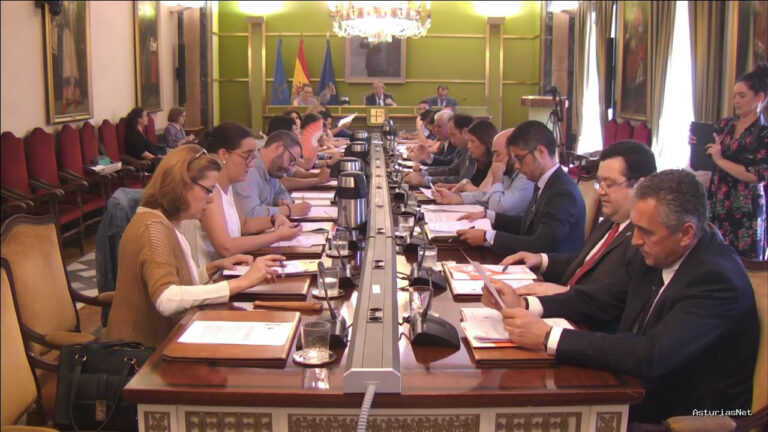 Ayuntamiento de Oviedo | July 4, 2017 | Pleno Municipal Ayuntamiento de Oviedo 04-07-17 Parte I