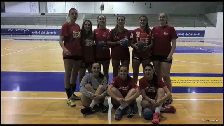 Ayuntamiento de Oviedo | September 15, 2017 | Oviedo Balonmano Femenino Chupinazo