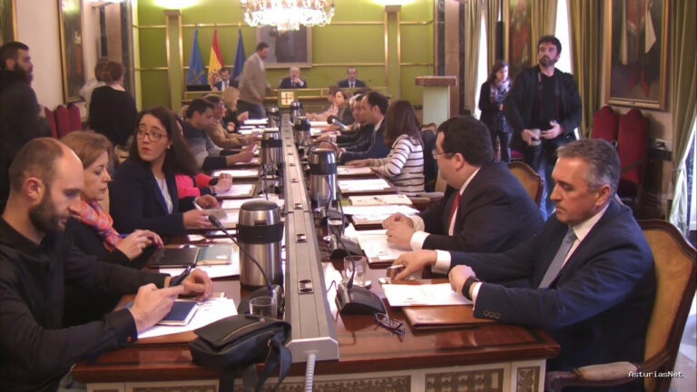 Ayuntamiento de Oviedo | May 2, 2018 | Pleno 2 de mayo de 2015