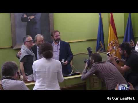 Ayuntamiento de Oviedo | July 12, 2018 | Acto de entrega de la Medalla de Plata de la ciudad al grupo de Teatro Margen