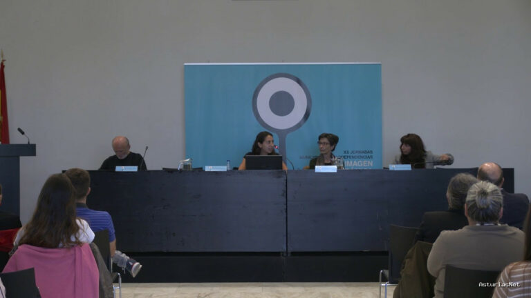 Ayuntamiento de Oviedo | November 28, 2018 | Mesa Redonda: La influencia del contexto en la normalización de los consumos de drogas