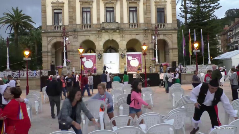Ayuntamiento de Villaviciosa | July 27, 2019 | Festival Folklórico Internacional DE Villaviciosa VI Memorial Luis Alonso
