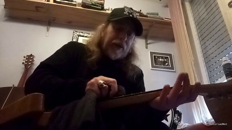 Ayuntamiento de Oviedo | March 30, 2020 | Cómo cambiar las cuerdas de una guitarra