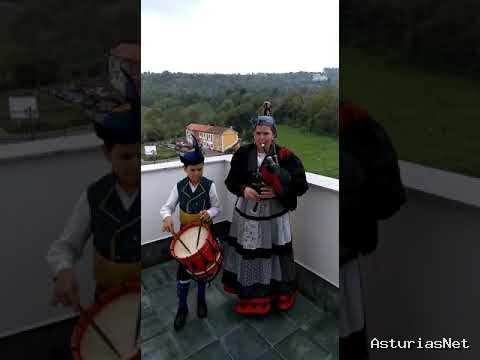 Ayuntamiento de Oviedo | April 6, 2020 | Banda de Gaitas La Corredoria 5