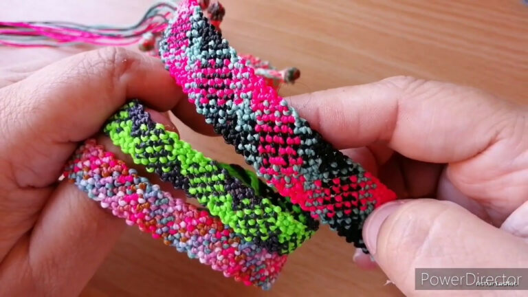 Ayuntamiento de Oviedo | 20 de agosto de 2020 | Macramé 5 Pulsera estilo escocés