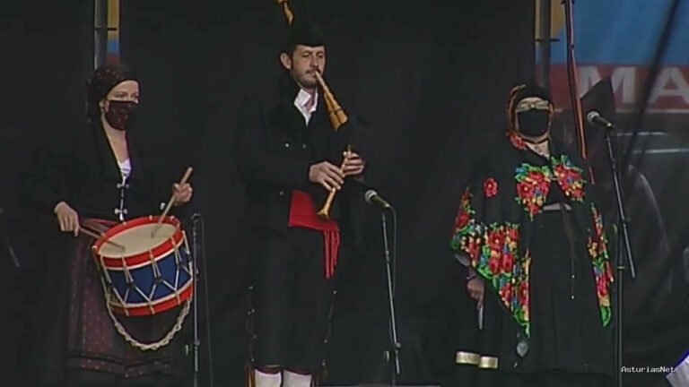 Ayuntamiento de Oviedo | 21 de mayo de 2021 | Grupo de Baile «Filandón» – Feria de la Ascensión 2021