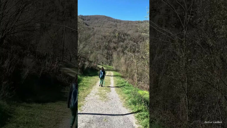 Viajar desde Asturias | April 16, 2025 | Aquí comienza la ruta a la cascada de el Xurbeu