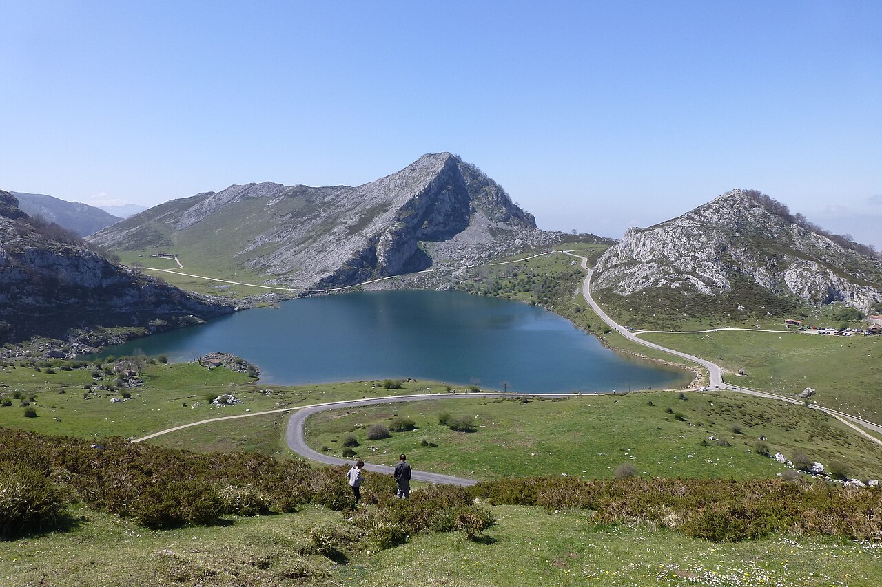 Lake Enol
