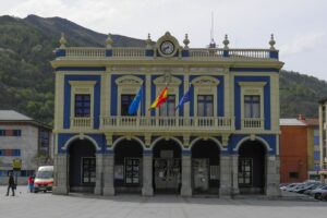 Laviana