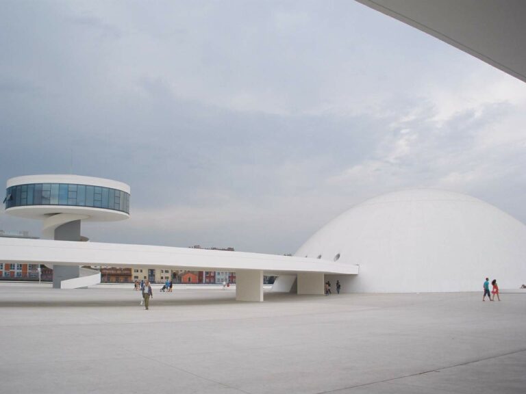 Centro Niemeyer de Avilés
